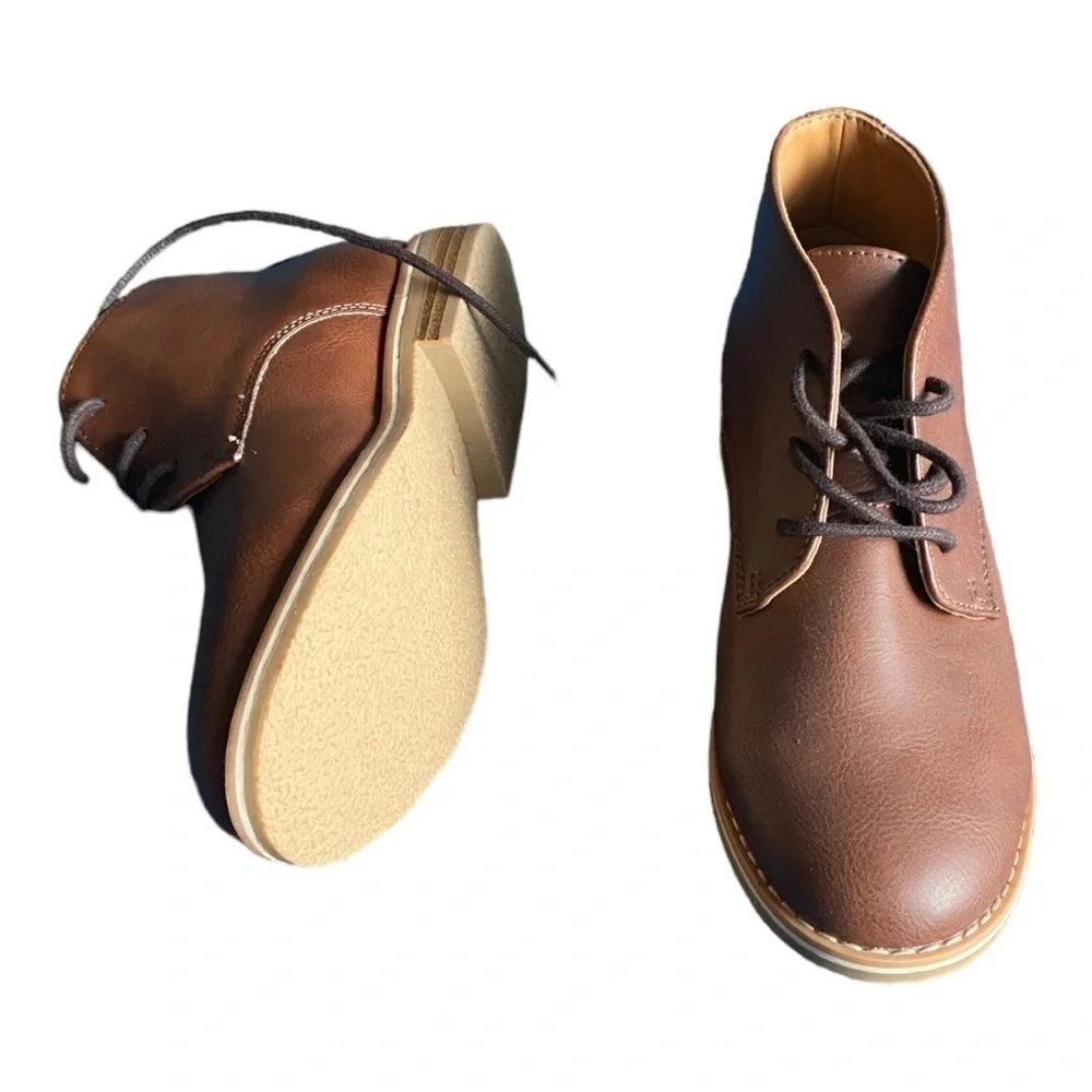 Boy High Top Tan Leather Booties Size  3 in Excellent Use Condition